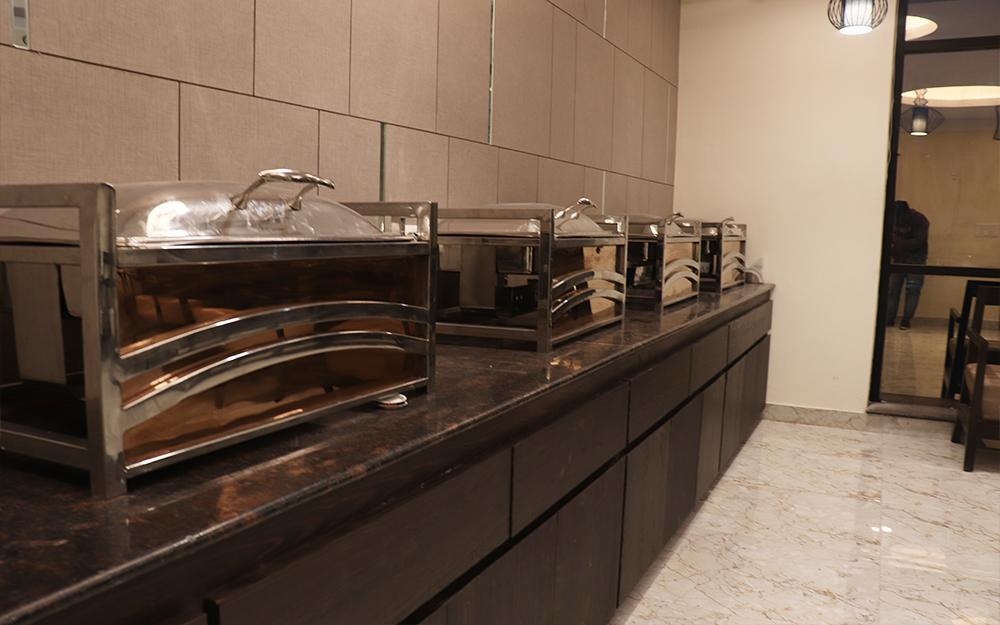 Hotel Solitaire Chinhat Экстерьер фото
